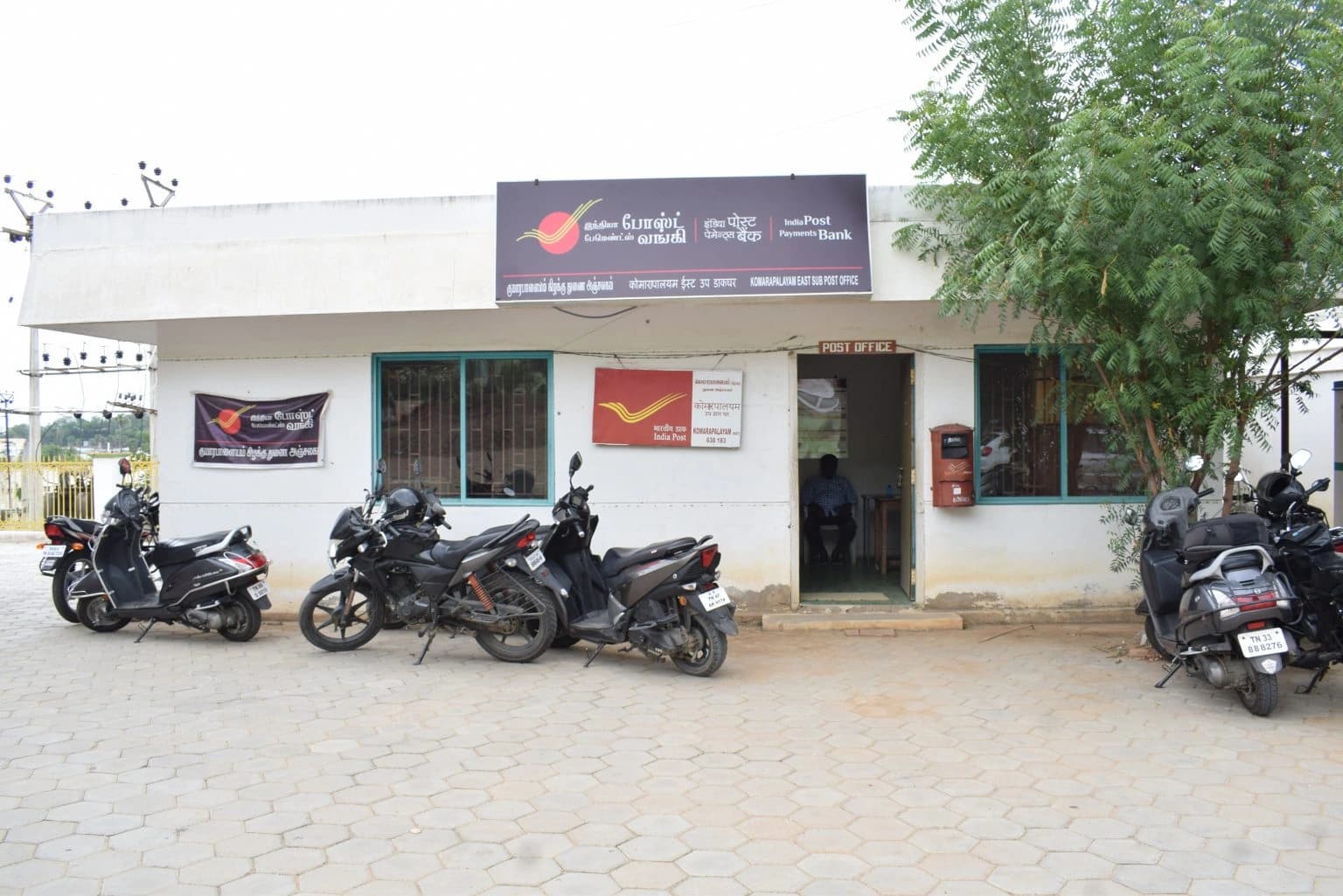 Bank & Post Office 3